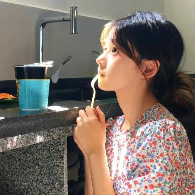 七个毕业生